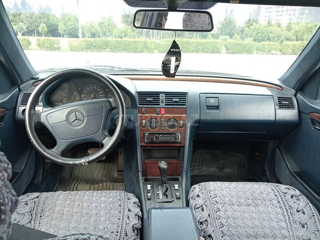 Mercedes C 220 1995, 370,000 km - 2.2 l - Bakı