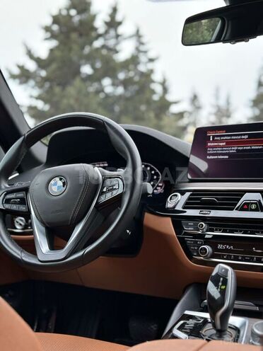 BMW 530 2020, 67,000 km - 2.0 л - Bakı