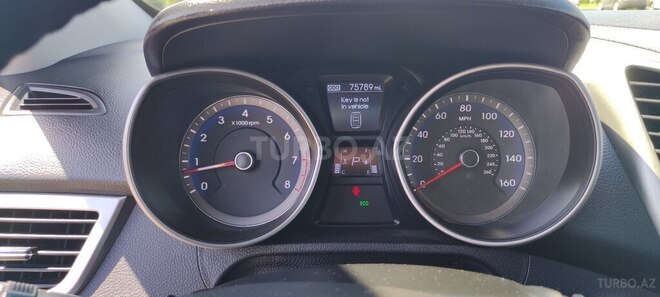 Hyundai Elantra 2013, 75,000 km - 1.8 l - Sumqayıt