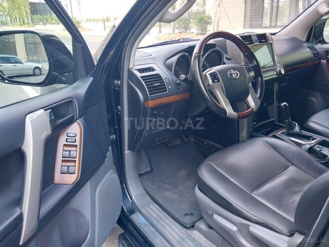 Toyota Prado 2010, 285,000 km - 2.7 л - Bakı