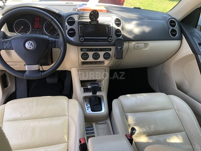 Volkswagen Tiguan 2009, 325,000 km - 2.0 l - Bakı