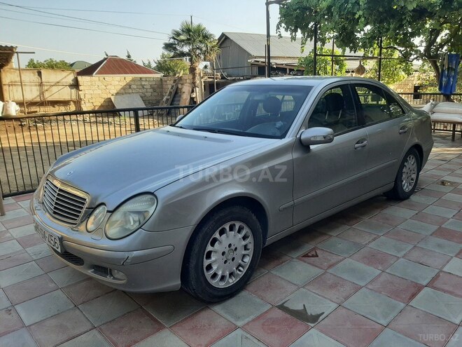 Mercedes E 220 2002, 378,850 km - 2.2 l - Bakı