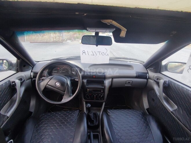 Opel Astra 1994, 100,000 km - 1.6 л - Bakı