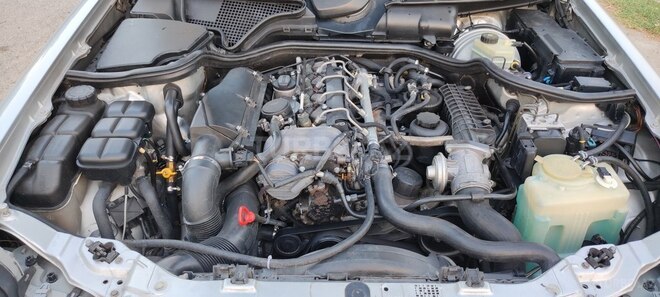 Mercedes E 220 2000, 469,131 km - 2.2 l - Ağdam
