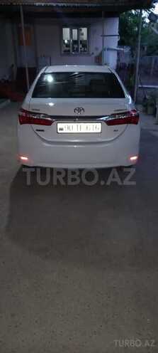 Toyota Corolla 2014, 194,550 km - 2.0 l - Mingəçevir
