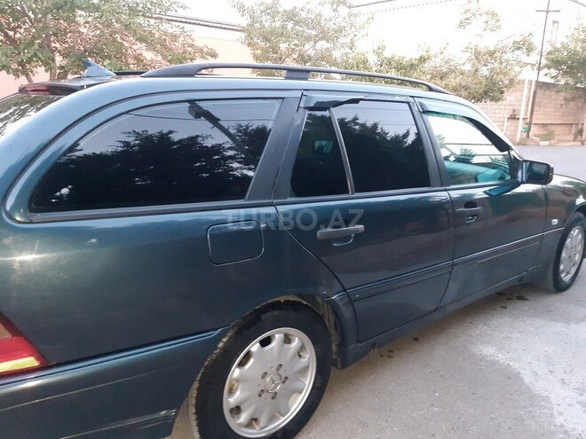 Mercedes C 220 1999, 341,131 km - 2.2 l - Bakı