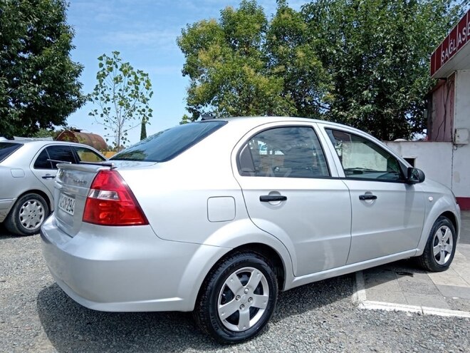Chevrolet Aveo 2011, 180,000 km - 1.4 l - Lənkəran