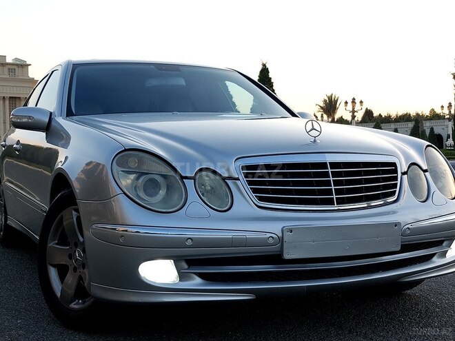 Mercedes E 270 2002, 379,000 km - 2.7 l - Bakı
