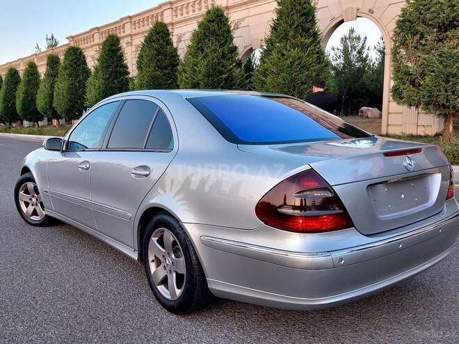 Mercedes E 270 2002, 379,000 km - 2.7 l - Bakı