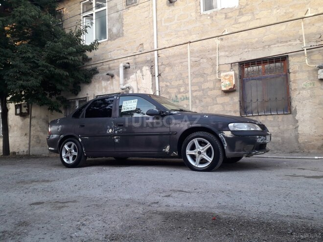 Opel Vectra 1996, 21,458 km - 1.6 l - Bakı