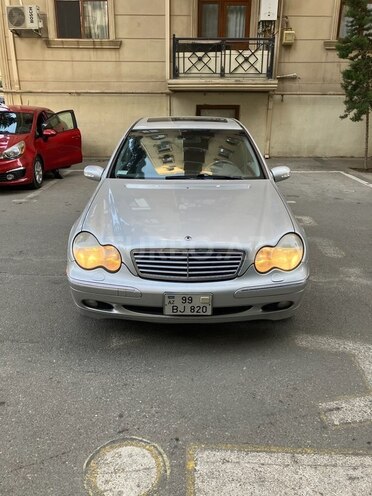 Mercedes C 240 2002, 248,000 km - 2.6 l - Bakı