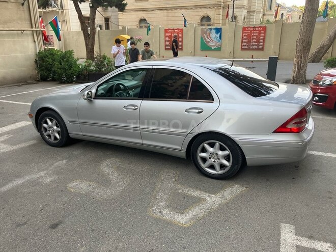 Mercedes C 240 2002, 248,000 km - 2.6 l - Bakı