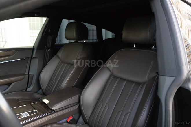 Audi A7 2018, 61,000 km - 3.0 l - Bakı