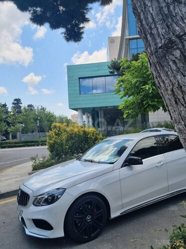 Mercedes E 200 2014, 157,300 km - 2.0 л - Bakı