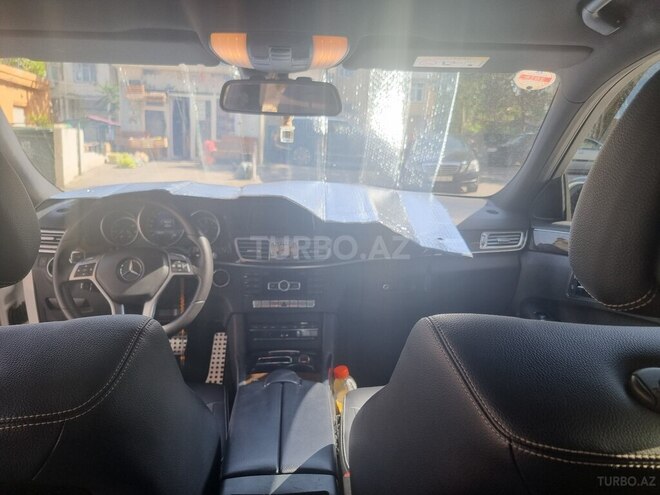 Mercedes E 200 2014, 157,300 km - 2.0 л - Bakı
