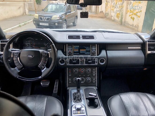 Land Rover Range Rover 2010, 229,000 km - 5.0 l - Bakı