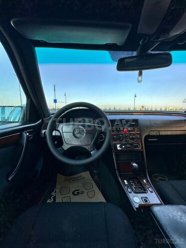 Mercedes C 240 1998, 242,580 km - 2.4 л - Bakı