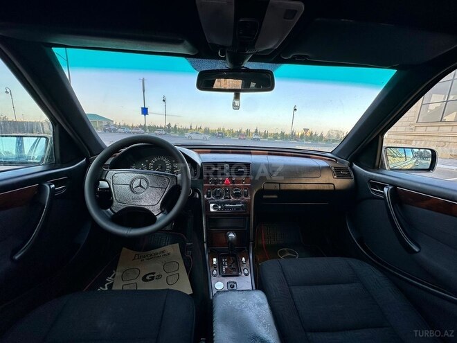 Mercedes C 240 1998, 242,580 km - 2.4 л - Bakı