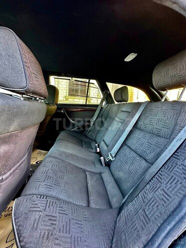 Mercedes C 240 1998, 242,580 km - 2.4 л - Bakı