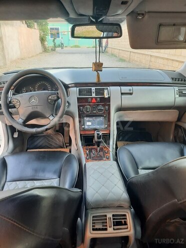Mercedes E 220 2000, 447,862 km - 2.2 l - Bakı