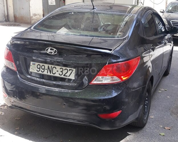 Hyundai Accent 2013, 220,000 km - 1.6 l - Bakı