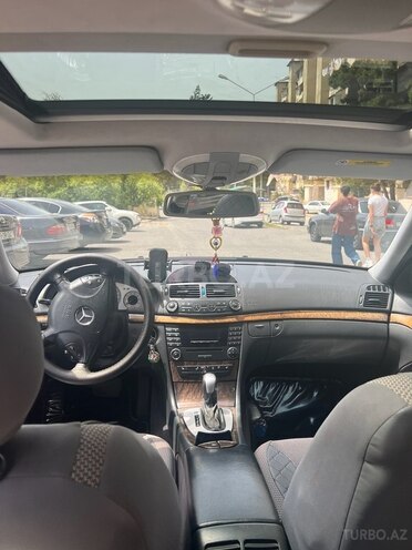 Mercedes E 240 2003, 316,000 km - 2.6 l - Bakı