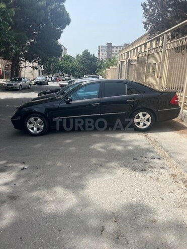 Mercedes E 240 2003, 316,000 km - 2.6 l - Bakı