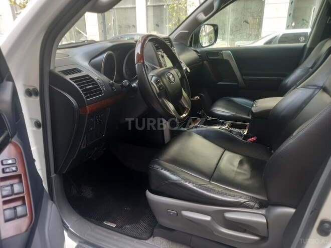 Toyota Prado 2010, 202,000 km - 2.7 l - Bakı