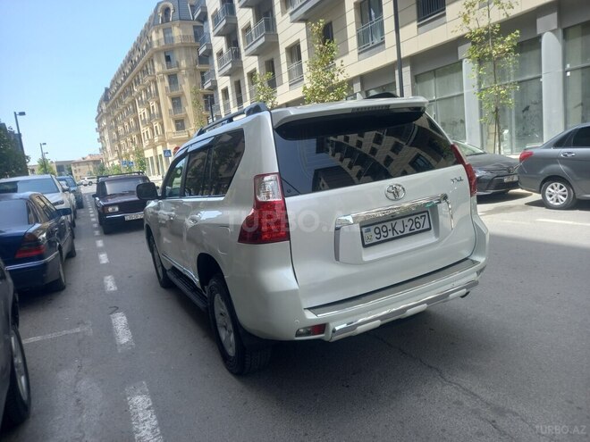 Toyota Prado 2010, 202,000 km - 2.7 l - Bakı