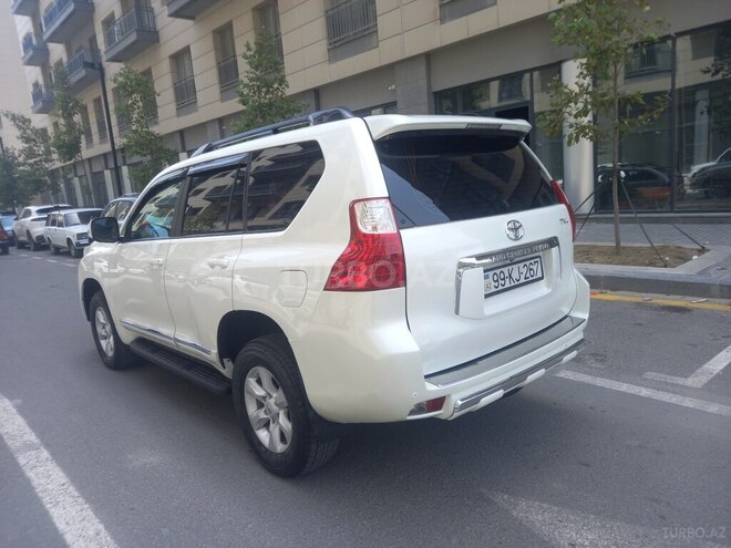Toyota Prado 2010, 202,000 km - 2.7 l - Bakı