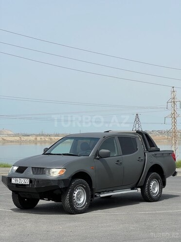 Mitsubishi L200 2007, 245,200 km - 2.5 l - Bakı