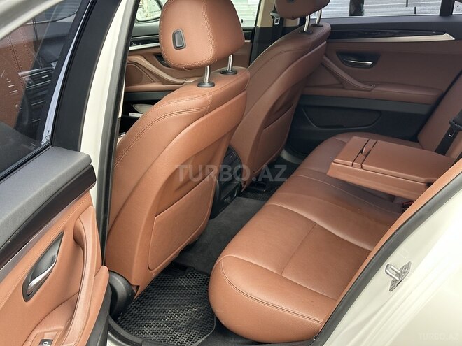 BMW 520 2014, 107,000 km - 2.0 l - Bakı
