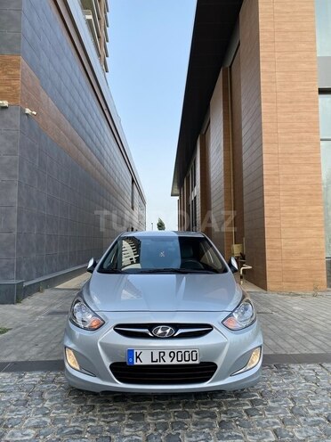 Hyundai Accent 2011, 225,000 km - 1.4 l - Bakı
