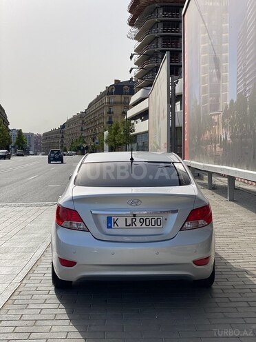 Hyundai Accent 2011, 225,000 km - 1.4 l - Bakı