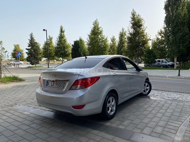 Hyundai Accent 2011, 225,000 km - 1.4 l - Bakı