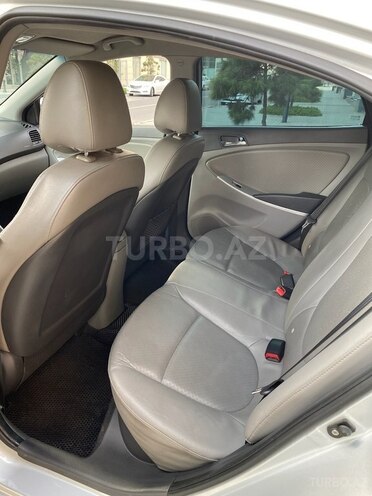 Hyundai Accent 2011, 225,000 km - 1.4 l - Bakı