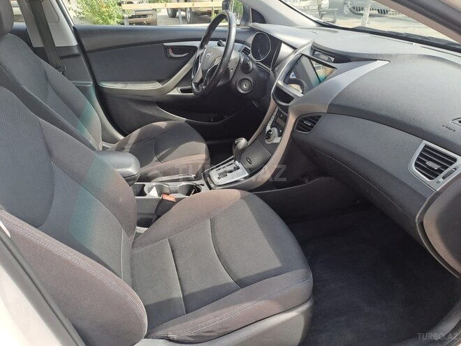 Hyundai Elantra 2012, 193,568 km - 1.8 l - Bakı