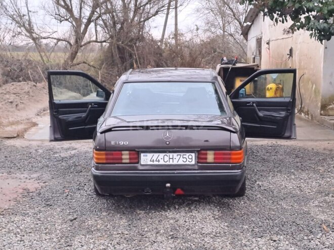 Mercedes 190 1991, 490,000 km - 1.8 l - Masallı