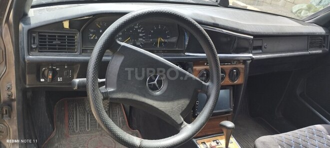 Mercedes 190 1991, 490,000 km - 1.8 l - Masallı