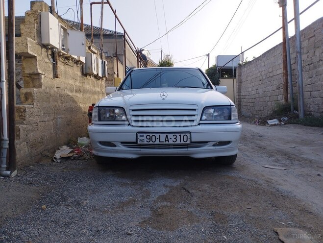 Mercedes C 180 1997, 576,000 km - 1.8 l - Bakı