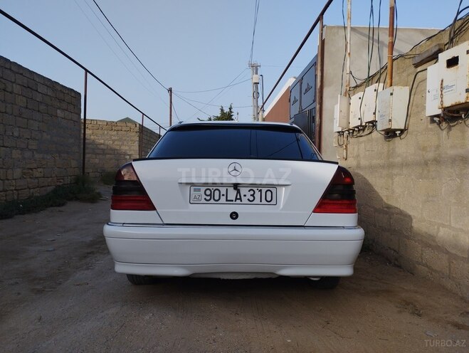 Mercedes C 180 1997, 576,000 km - 1.8 l - Bakı