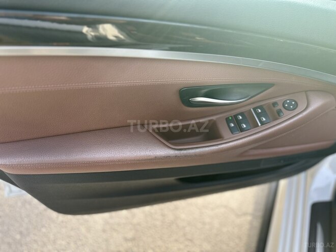 BMW 528 2013, 170,000 km - 2.0 л - Bakı