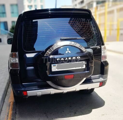 Mitsubishi Pajero 2008, 200,000 km - 3.0 l - Bakı