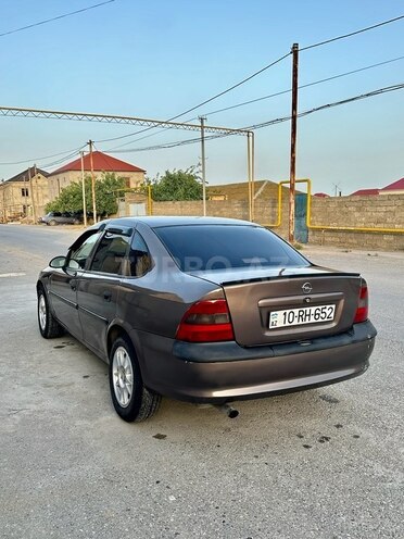 Opel Vectra 1998, 527,600 km - 1.6 л - Bakı