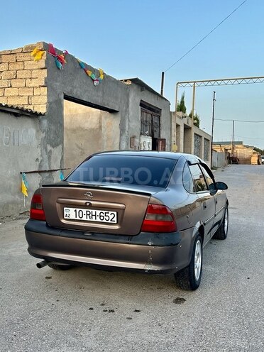 Opel Vectra 1998, 527,600 km - 1.6 л - Bakı
