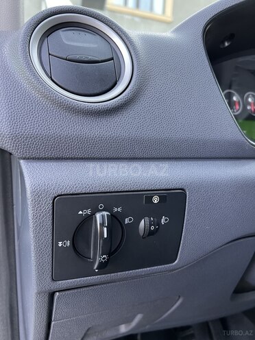 Ford Tourneo Connect 2010, 218,156 km - 1.8 л - Şəki