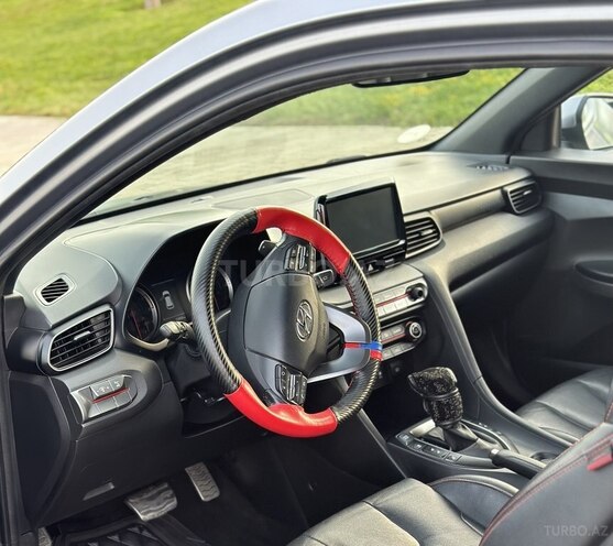Hyundai Veloster 2018, 72,000 km - 2.0 l - Bakı