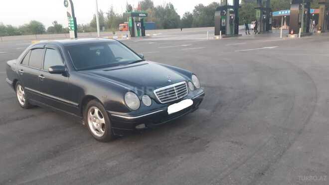 Mercedes E 280 2000, 328,076 km - 2.8 l - Bakı