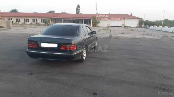 Mercedes E 280 2000, 328,076 km - 2.8 l - Bakı