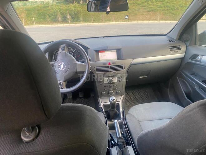 Opel Astra 2005, 320,000 km - 1.4 л - Bakı